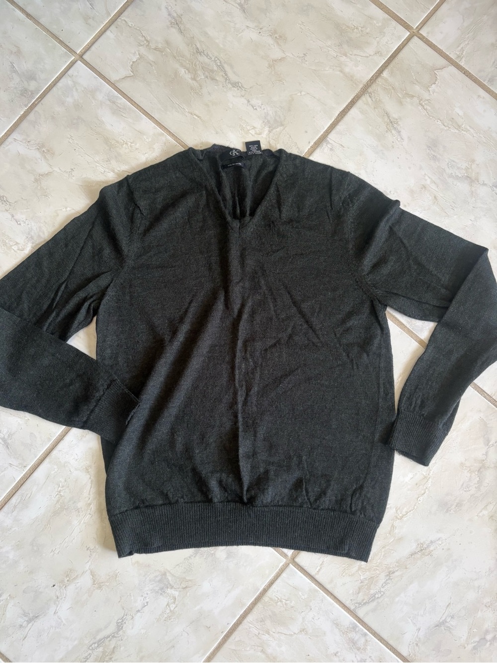 Calvin Klein Men's Charcoal V-Neck Sweater
